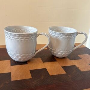 Anthropologie mug set